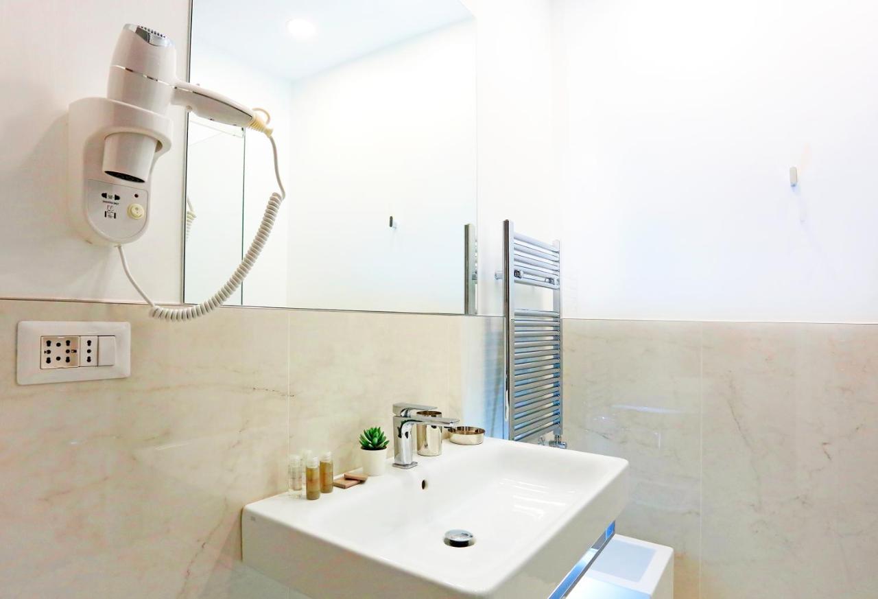 Hemi Suites Milano Exteriör bild