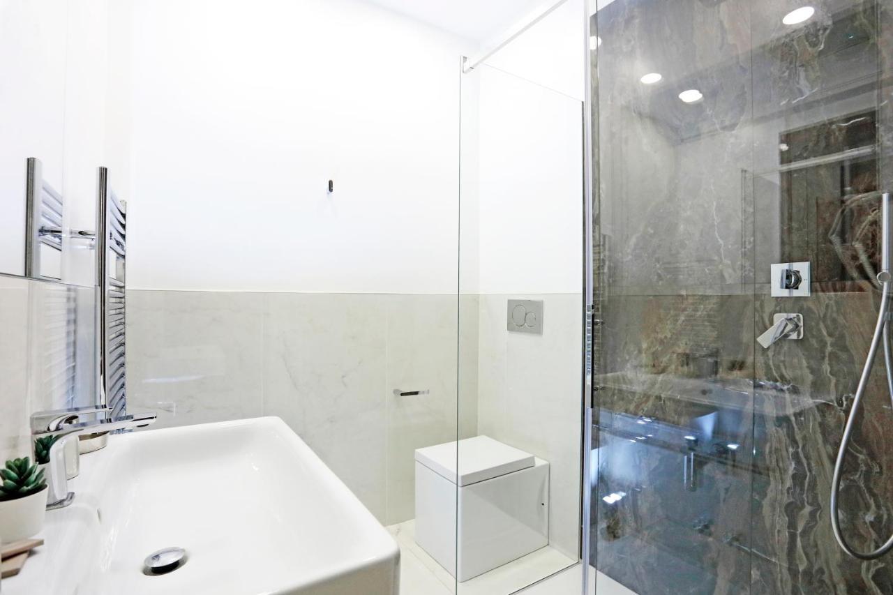 Hemi Suites Milano Exteriör bild